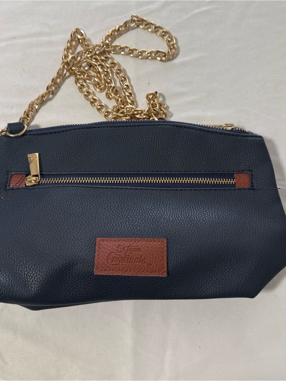 St. Louis Cardinals Navy Crossbody Bag Red Stitching Gold Chain Strap Statement - Picture 5 of 9